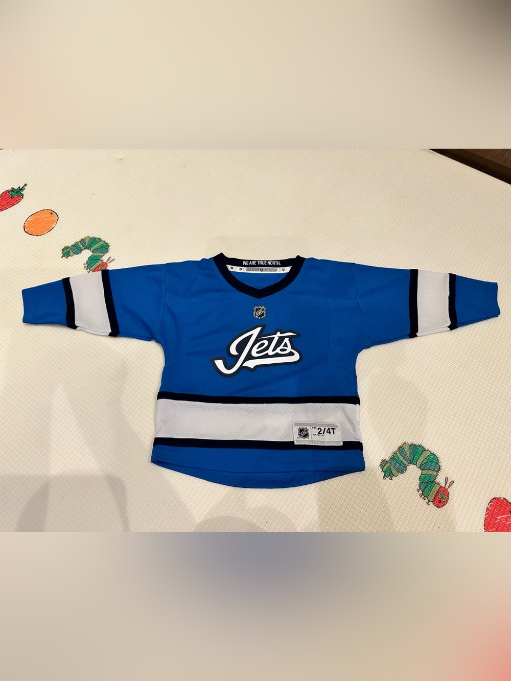Winnipeg Jets NHL Liscenced Toddler 3T Hockey Jersey